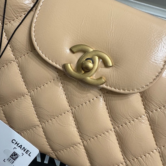 Chanel Beige Shiny Crinkled Quilted Leather Mini Shopping Bag NEW - Picture 5 of 16